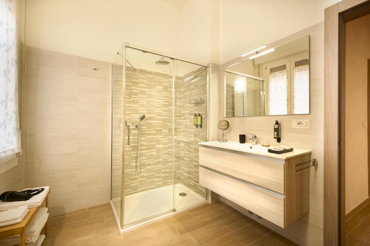 D'Azeglio 62 Luxury Rooms Bologna Exterior photo